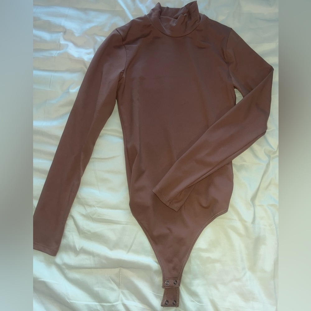 Abercrombie mock beck body suit size XS- NWT